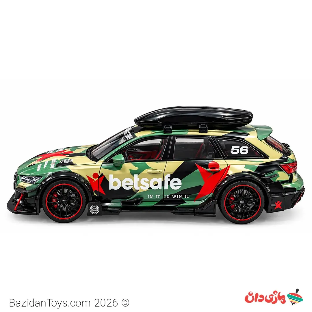 نمای بغل ماکت فلزی آئودی RS6 سبز با گرافیک Betsafe و رینگ مشکی